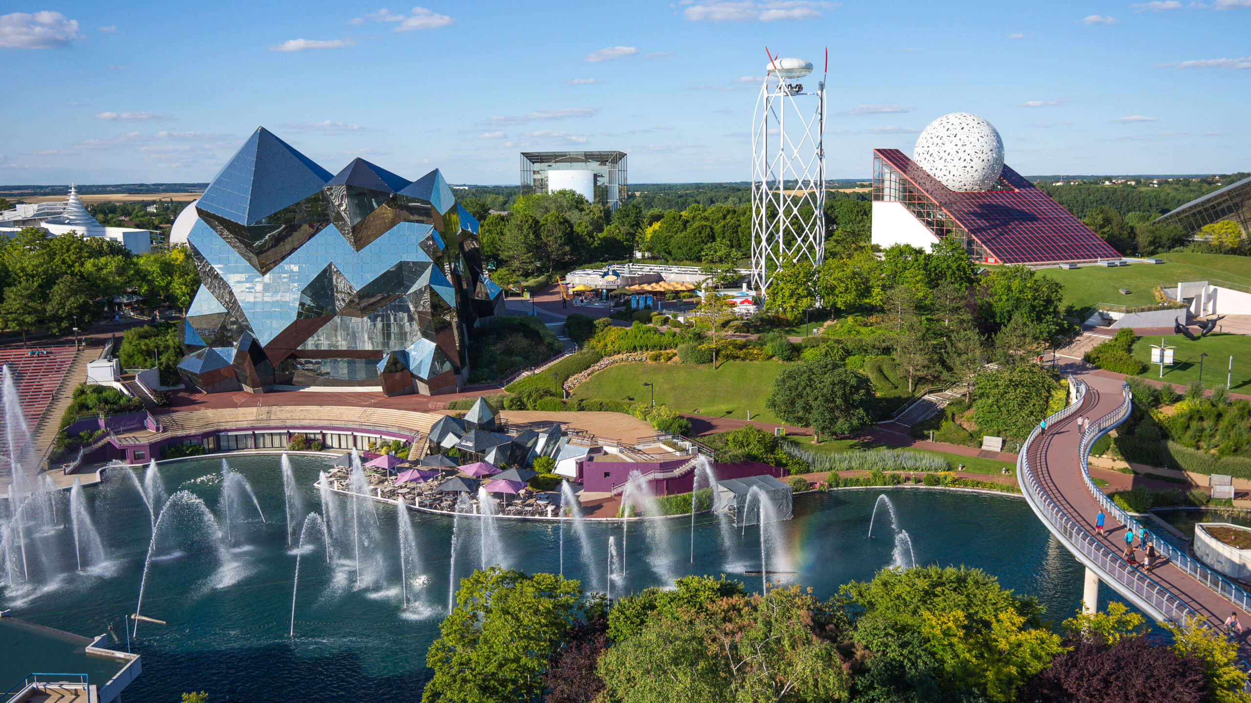 Vue d'ensemble, vue aérienne du Parc du Futuroscope.